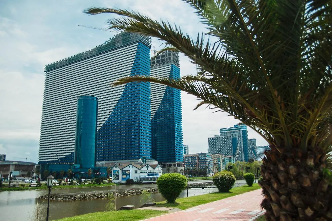 Апартаменты V. Orbi City Батуми